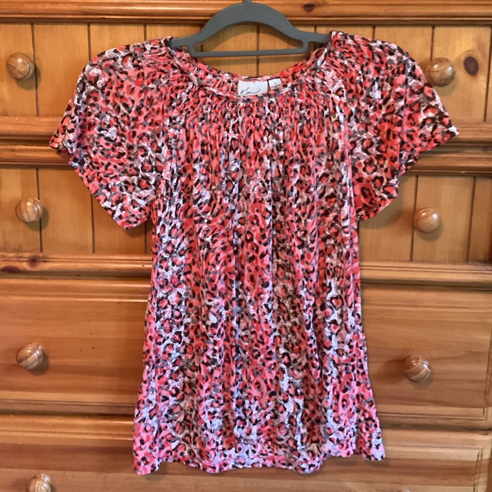 Leopard top